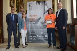 RUEDA DE PRENSA DE LA TRIATLETA SHEILA TAORMINA QUE PARTICIPARÁ EN LA CARRERA MUJERES CONTRA EL CÁNCER